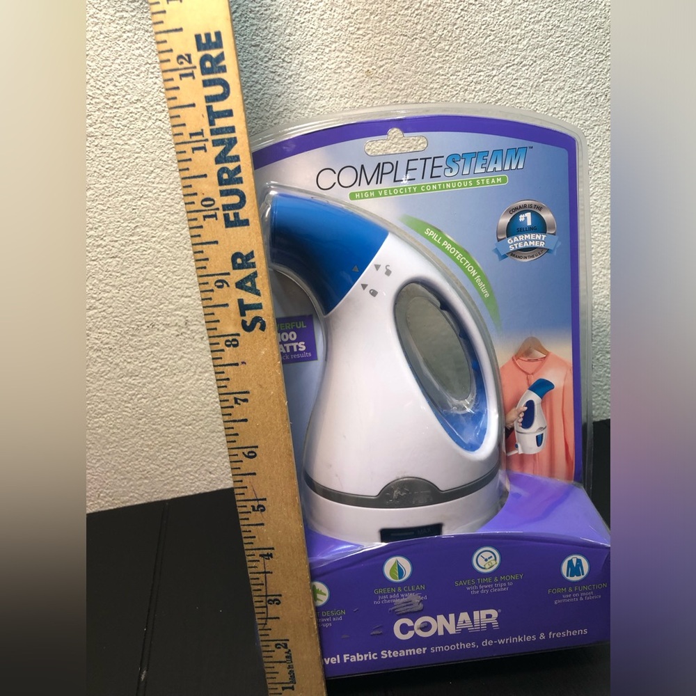 Conair CompleteSteam Travel Fabric Steamer in White and Blue - Picture 4 of 5
